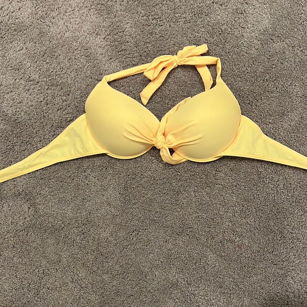 Victorias Secret Push Up bikini top size M